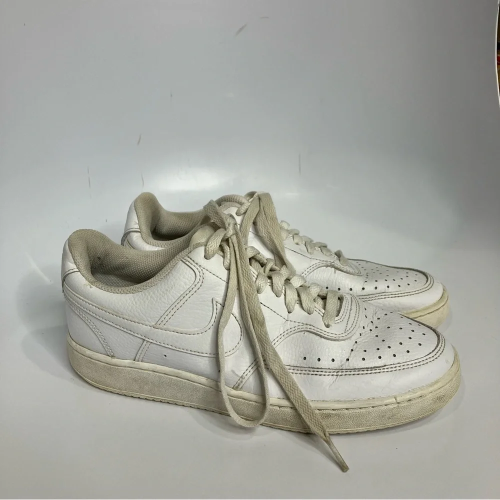 Nike all white court vision sneakers size‎ 9